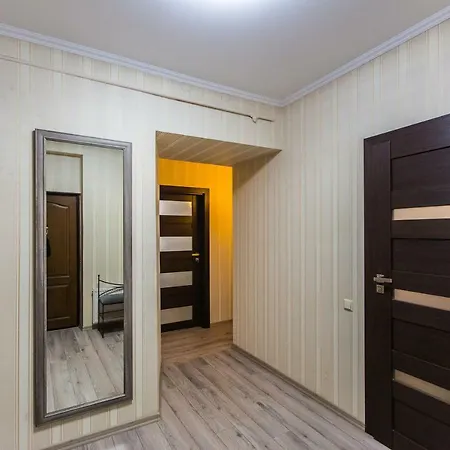 Trendy アパート リヴィウ